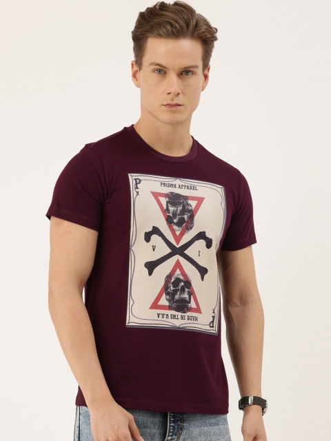 

QUANCIOUS Men Maroon Printed V-Neck Sustainable T-shirt