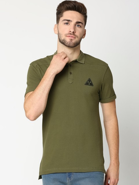 

Bewakoof Men Green Solid Cotton Polo Collar T-shirt