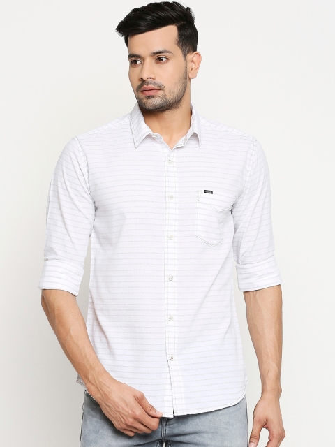 

Mufti Men White Slim Fit Striped Casual Shirt
