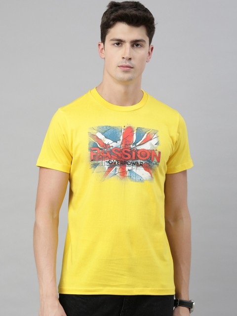QUANCIOUS Men Yellow & Blue Organic Cotton Abstract England Flag Printed T-shirt