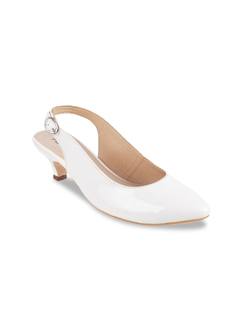 

Metro Women White Solid Pumps
