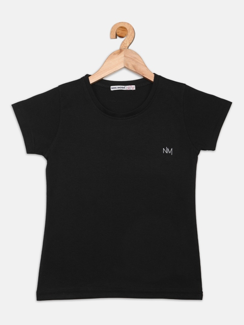 

Nins Moda Black Regular Top