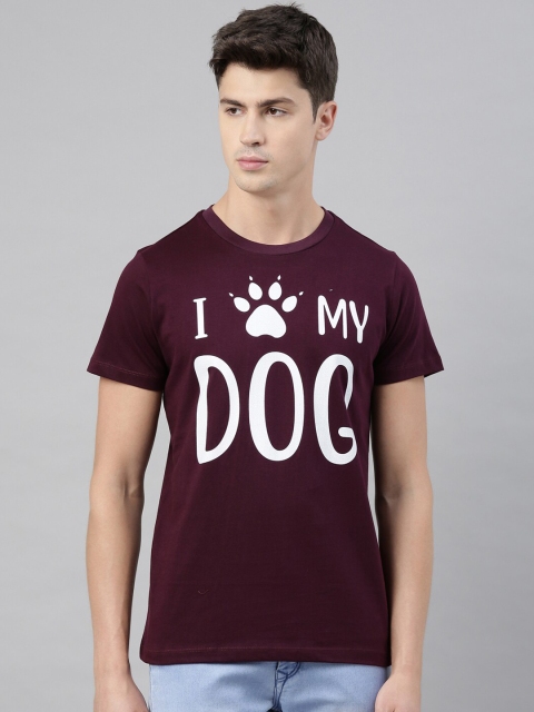 

QUANCIOUS Men Maroon Solid Round Neck T-shirt