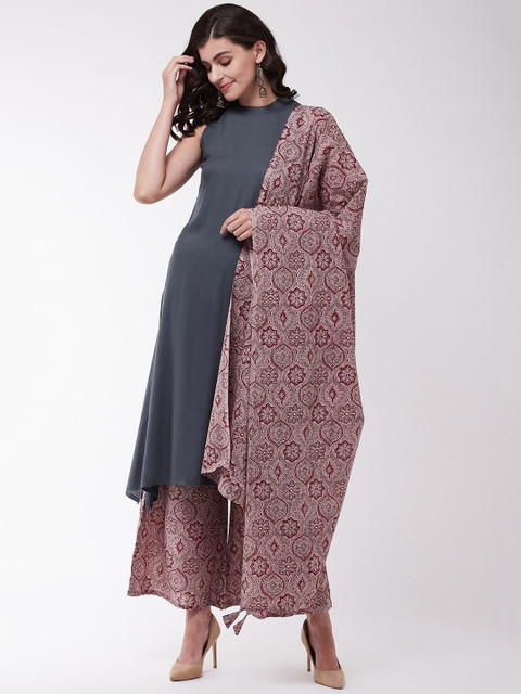 

InWeave Women Grey & Pink Solid Pure Cotton Kurta with Palazzos & Dupatta
