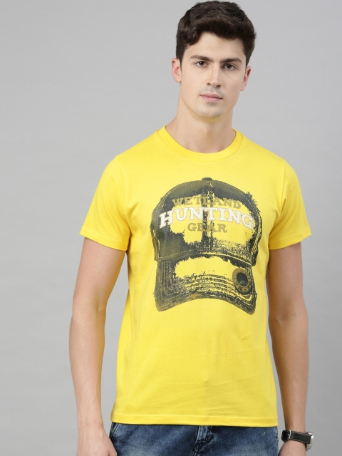 

QUANCIOUS Men Yellow & Olive Green Graphic Print Organic Cotton Round Neck T-shirt