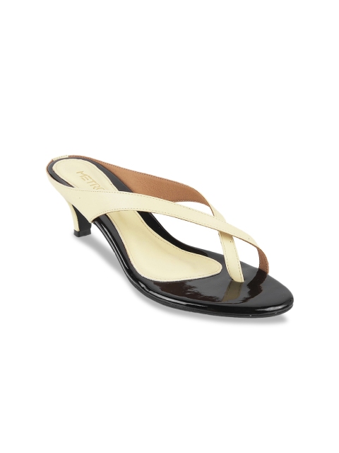 

Metro Women Cream-Coloured Solid Kitten Heels