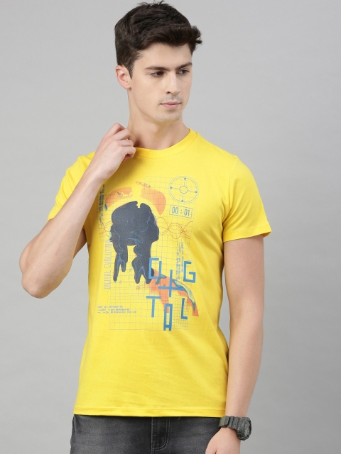 

QUANCIOUS Men Yellow Printed Round Neck Sustainable T-shirt