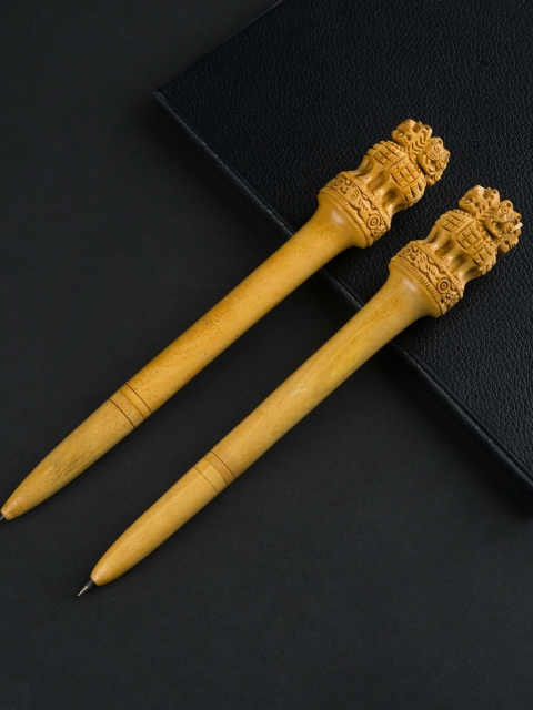 

Bigsmall Set Of 2 Brown Wooden National Emblem Pen