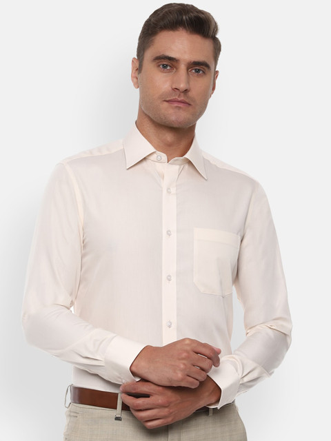 

Louis Philippe Permapress Men Off-White Pure Cotton Regular Fit Solid Formal Shirt
