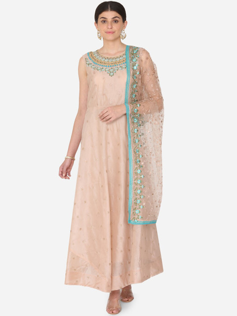 

BOMBAY SELECTIONS Women Peach-Coloured Self Design Kurti with Skirt & Dupatta