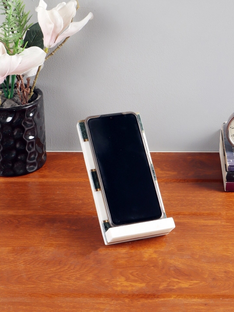 

NikkisPride White & Green Solid Marble Mobile Stand