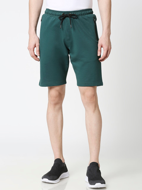 

Bewakoof Men Green Solid Regular Fit Regular Shorts