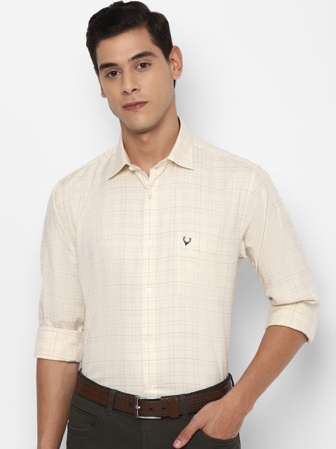 

Allen Solly Men Cream-Coloured & Red Slim Fit Checked Casual Shirt
