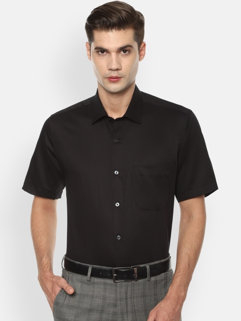 

Louis Philippe Men Black Slim Fit Solid Formal Shirt