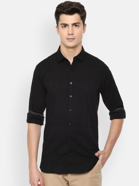 

V Dot Men Black Slim Fit Solid Casual Shirt