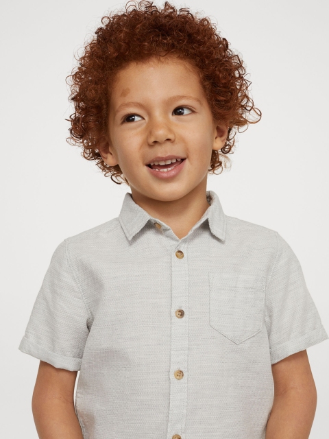

H&M Boys Grey Self Design Short-Sleeved Shirt