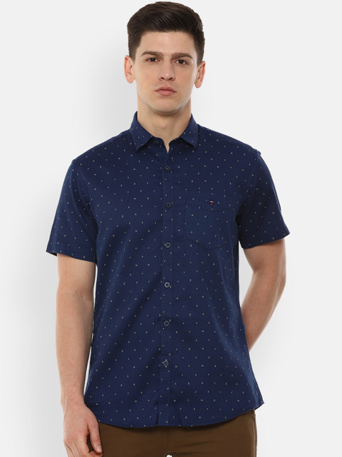 

Louis Philippe Sport Men Navy Blue Slim Fit Printed Pure Cotton Casual Shirt