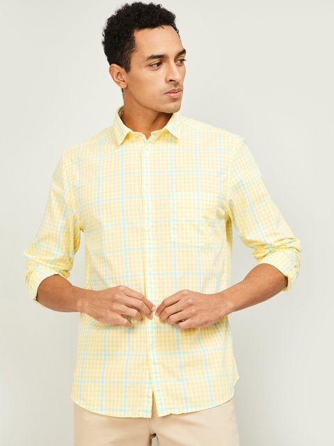 

CODE by Lifestyle Men Yellow & Blue Regular Fit Checked Pure Cotton Casual Shirt