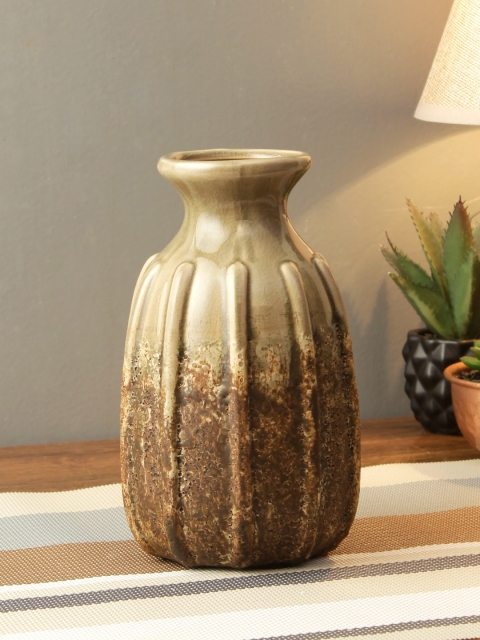 

Aapno Rajasthan Beige Ceramic Flower Vase