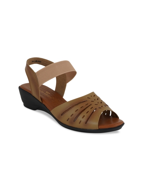 

pelle albero Women Multicoloured Solid Sandals, Multi