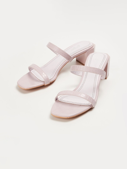 

Ginger by Lifestyle Women Purple Textured Sandals