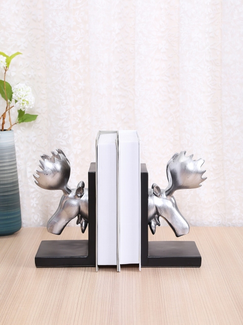 

TAYHAA Silver-Toned & Black Reindeer Book Holder Showpiece