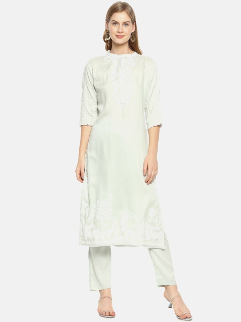 

Instafab Women Mint Green & White Floral Print Straight Kurta with Trousers
