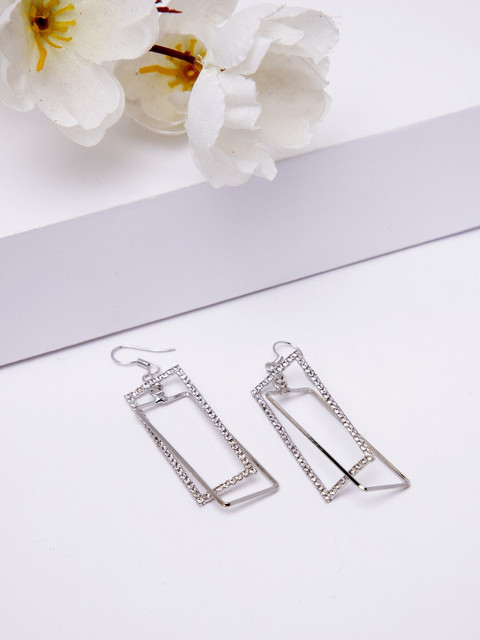 

AVANT-GARDE PARIS Silver-Toned Contemporary Studs