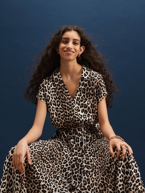 

H&M Women Beige & Black Animal Printed Tie-Belt Shirt Dress