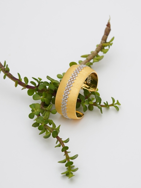 

SANGEETA BOOCHRA Gold-Plated & Silver-Toned Diamond-Studded Handcrafted Bangle