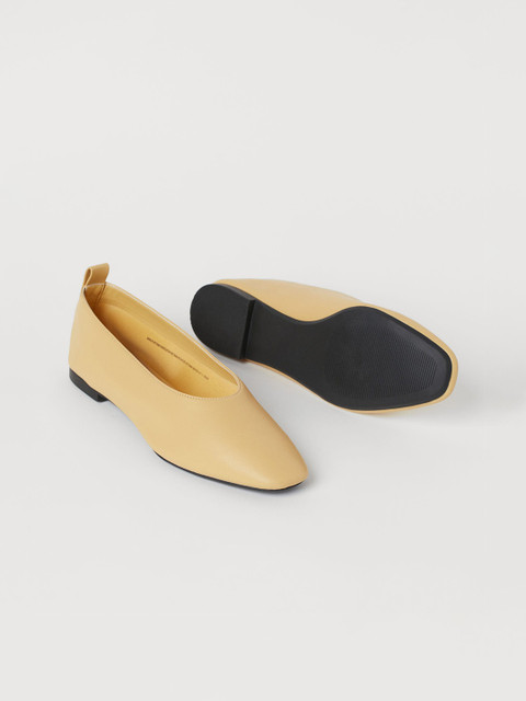 

H&M Women Yellow Ballet Pumps