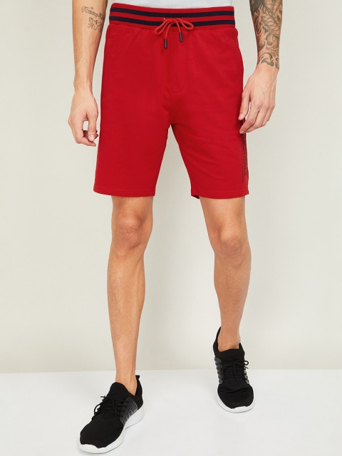 

Bossini Men Red Pure Cotton Solid Regular Fit Shorts