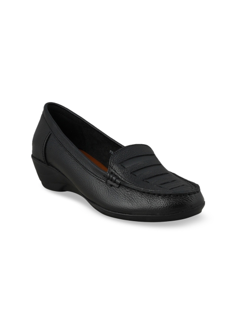 

pelle albero Women Black Solid Pumps