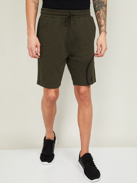 

SmileyWorld Men Olive Green Solid Slim Fit Regular Cotton Shorts with Printed Detail