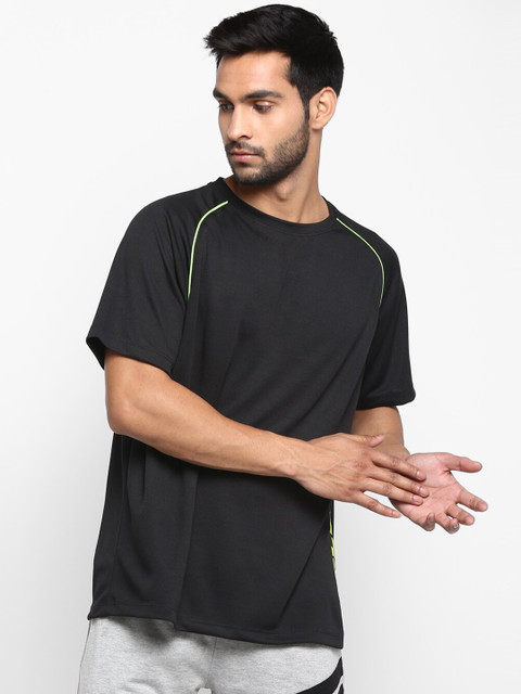 

UCLA Men Black Printed Round Neck T-shirt