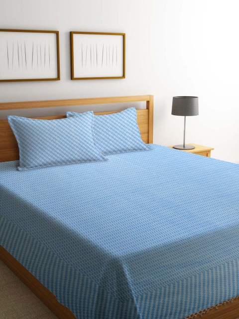 

NEUDIS Blue & White Hand Woven Jacquard Double King Bedcover With 2 Pillow Covers
