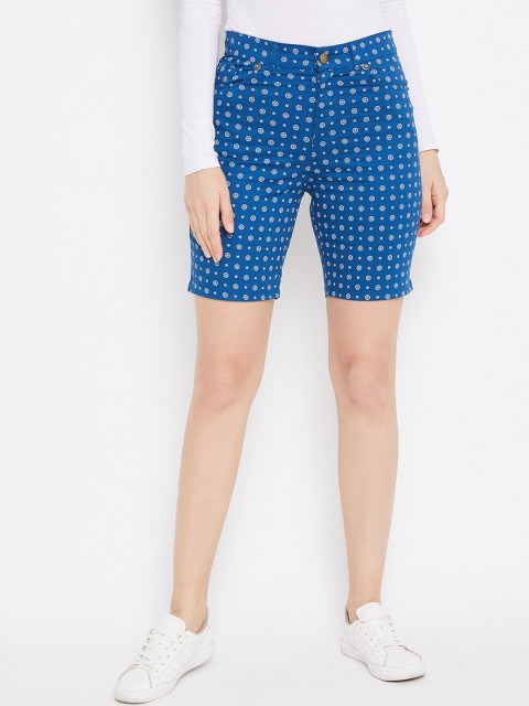 

Hypernation Women Teal Printed Slim Fit Regular Shorts