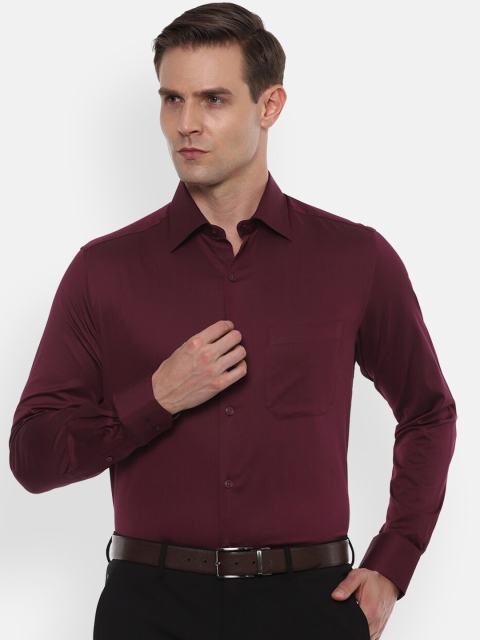 

Louis Philippe Men Maroon Regular Fit Solid Casual Shirt