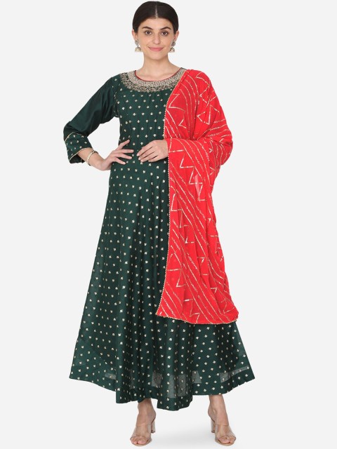 

BOMBAY SELECTIONS Women Green & Pink Woven Design Kurta with Churidar & Dupatta