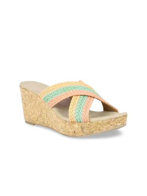 

Inc 5 Women Peach-Coloured Woven Design Sandals