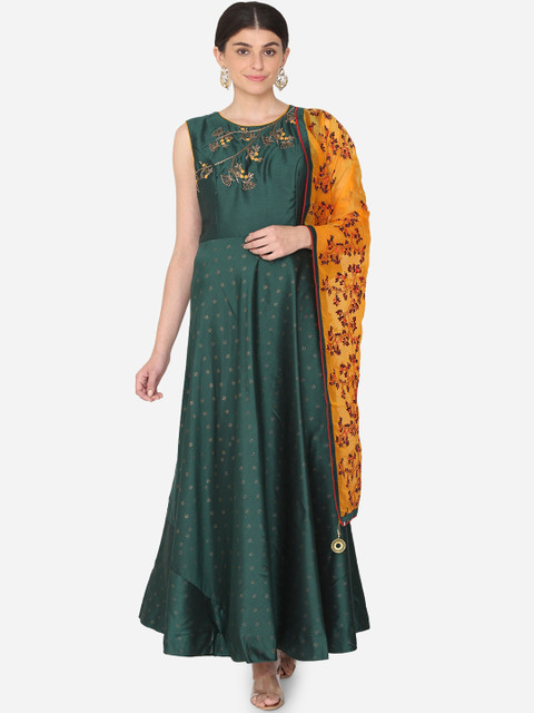 

BOMBAY SELECTIONS Women Green Printed Top with Churidar & Dupatta
