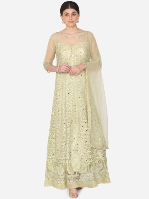 

BOMBAY SELECTIONS Women Green Self Design Kurti with Trousers & Dupatta