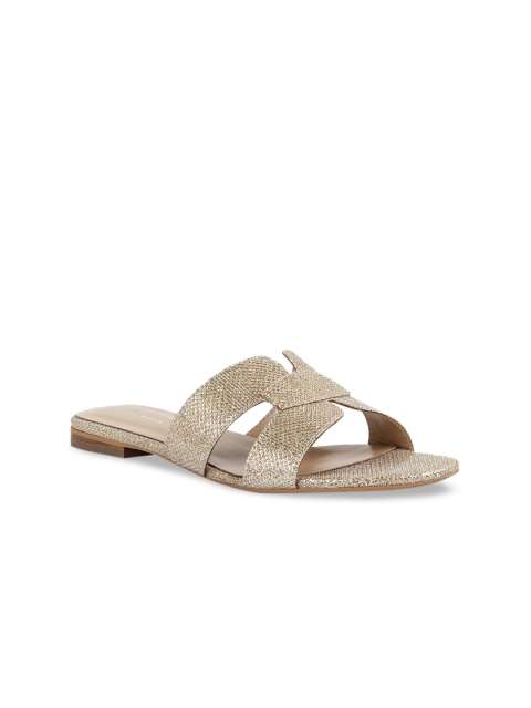 

Vanilla Moon Women Gold-Toned Textured Leather Open Toe Flats