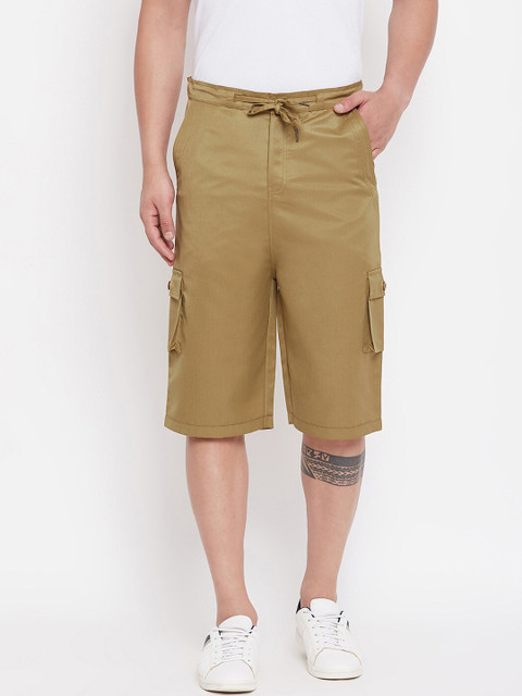 

Hypernation Men Khaki Solid Regular Fit Cargo Shorts