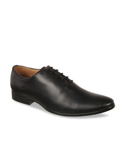 

Vardhra Men Black Solid Formal Derbys