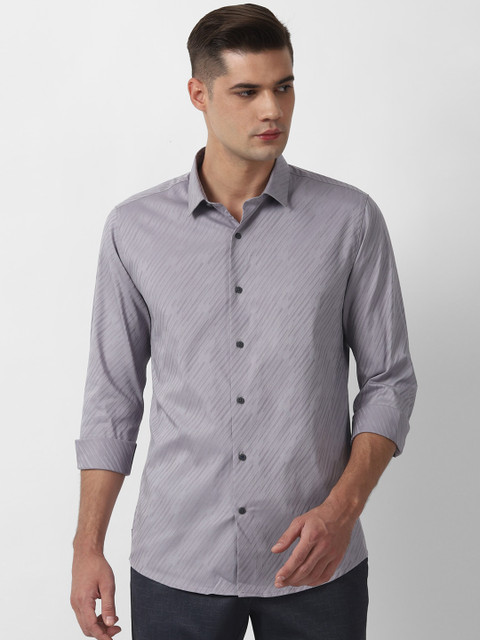 

Louis Philippe Sport Men Grey Slim Fit Striped Casual Shirt