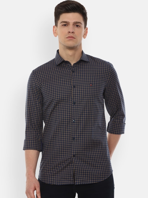 

Louis Philippe Sport Men Navy Blue Slim Fit Checked Casual Shirt