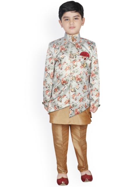 

SG YUVRAJ Boys Grey & Beige Printed Sherwani Set