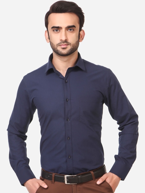

Franco Leone Men Navy Blue Regular Fit Solid Casual Shirt