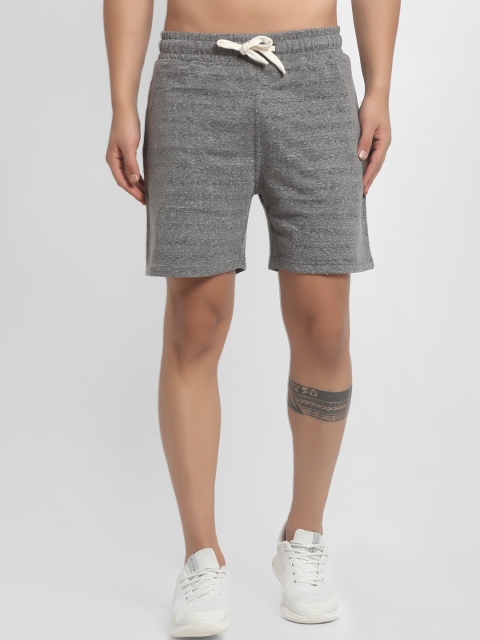 

Club York Men Grey Solid Regular Fit Regular Shorts
